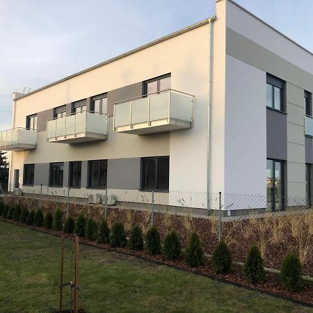 Apartament Plaza Premium Słupca エクステリア 写真