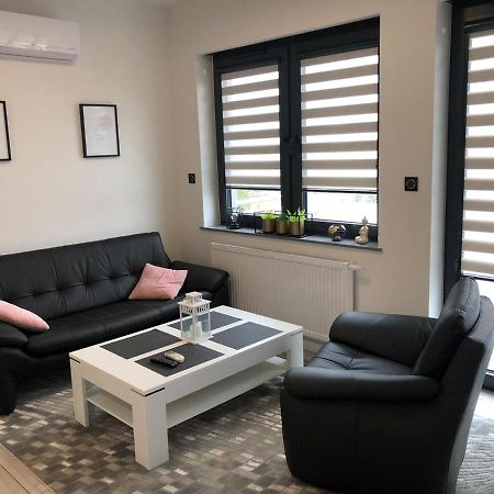 Apartament Plaza Premium Słupca エクステリア 写真