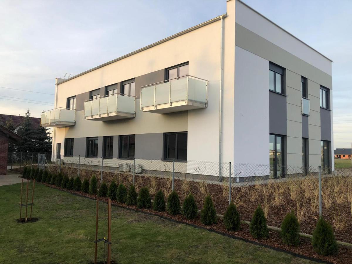 Apartament Plaza Premium Słupca エクステリア 写真