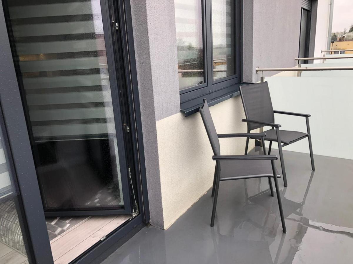 Apartament Plaza Premium Słupca エクステリア 写真